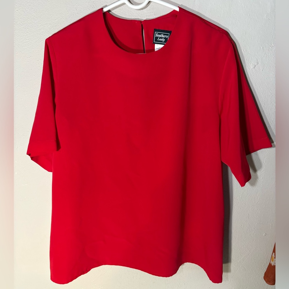 Southern Lady Vintage Red Short Sleeve Top Size 16 Silky Feel